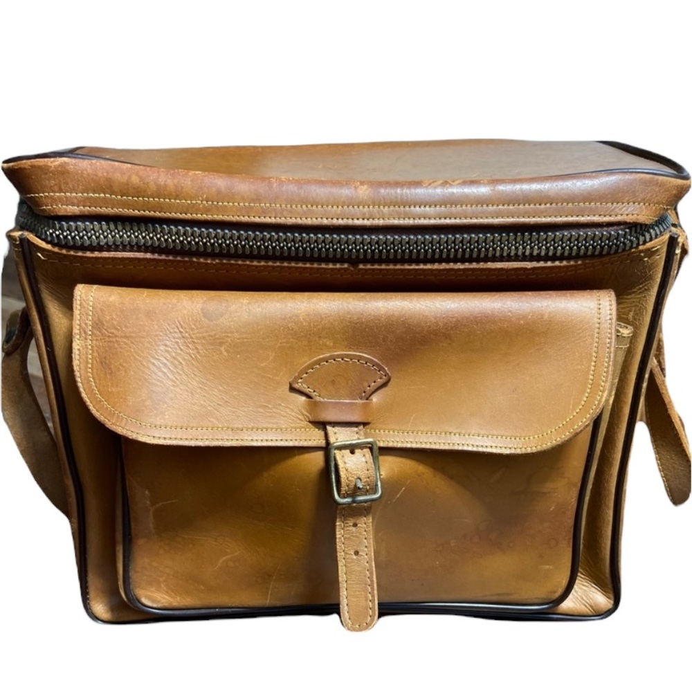 Tower Vintage Leather Camera Bag